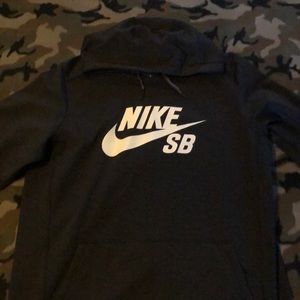 NIKE SB HOODIE